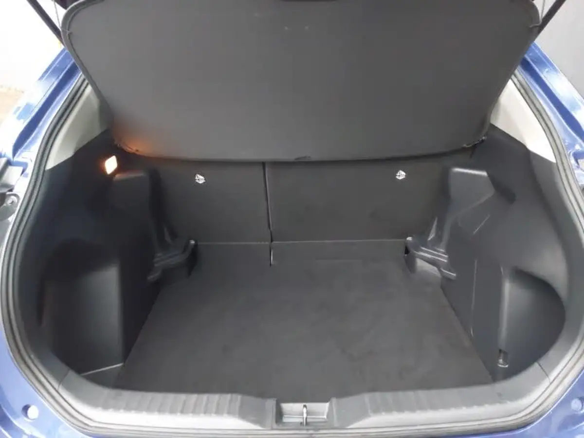 2022-toyota-yaris-cross-15-vvt-i-icon-big-7