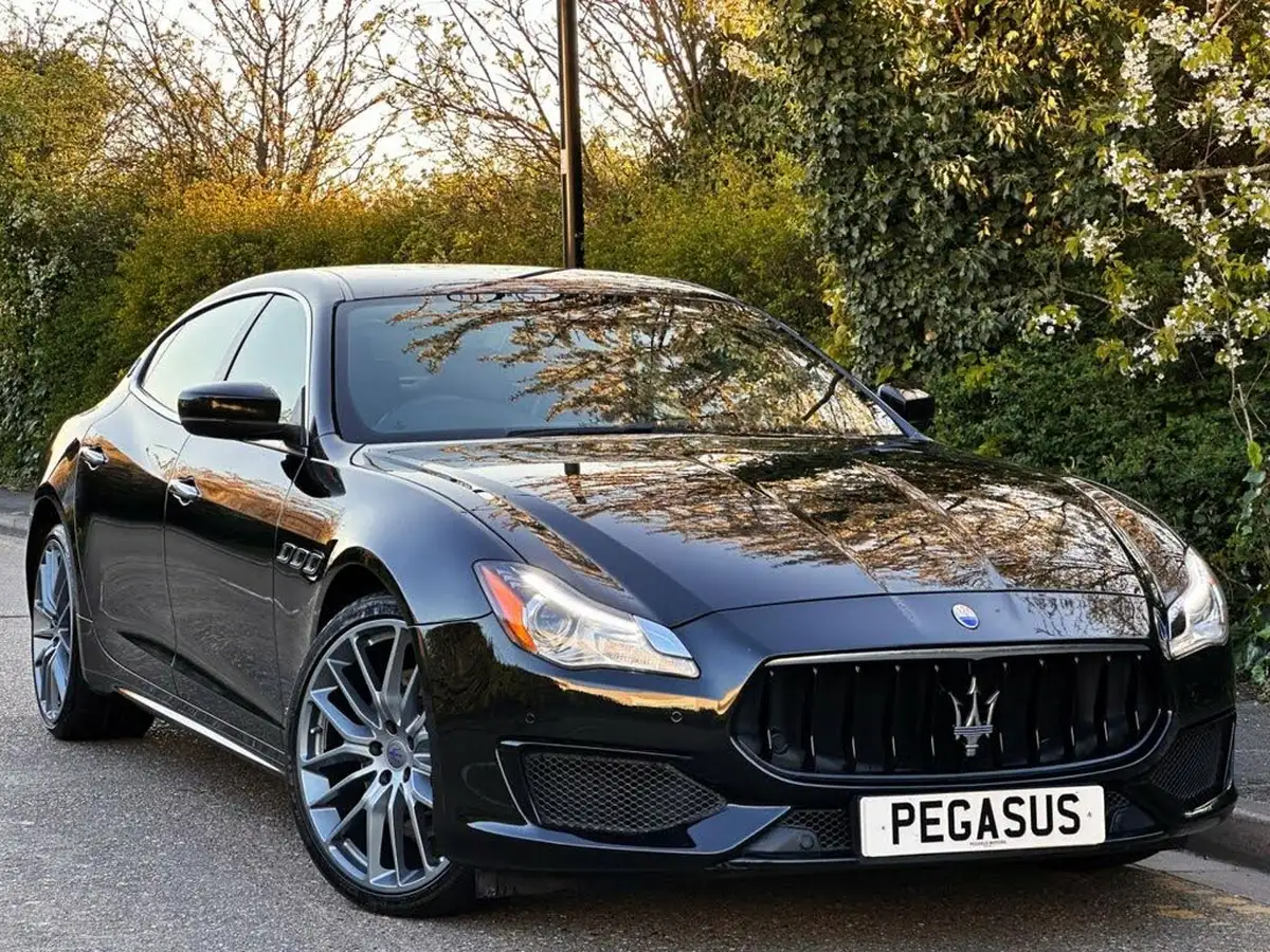 2017-maserati-quattroporte-30td-big-0