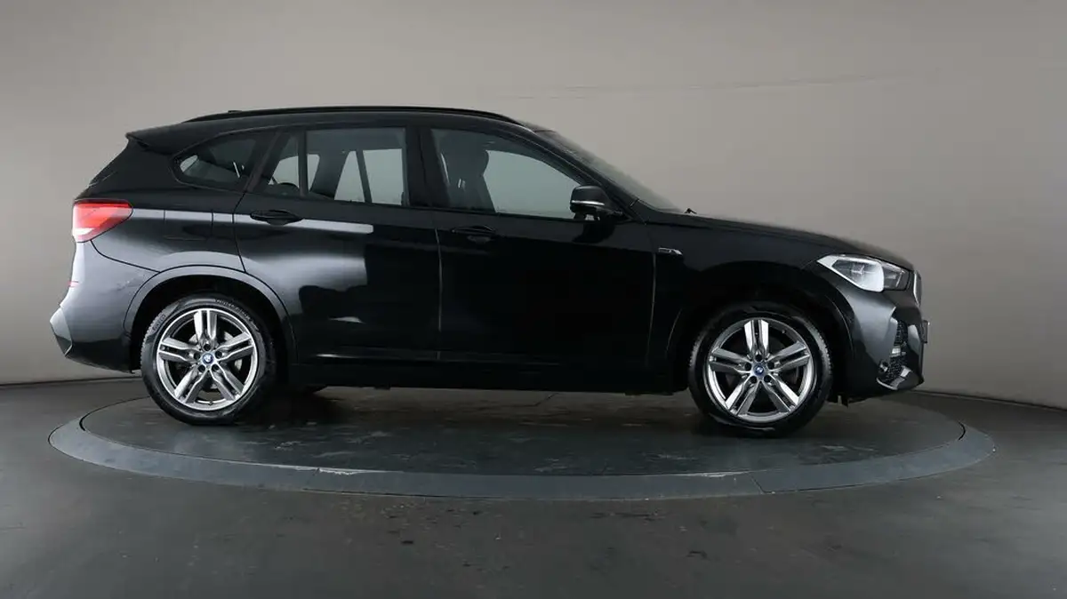 2022-bmw-x1-15-xdrive-25e-phev-m-sport-big-53