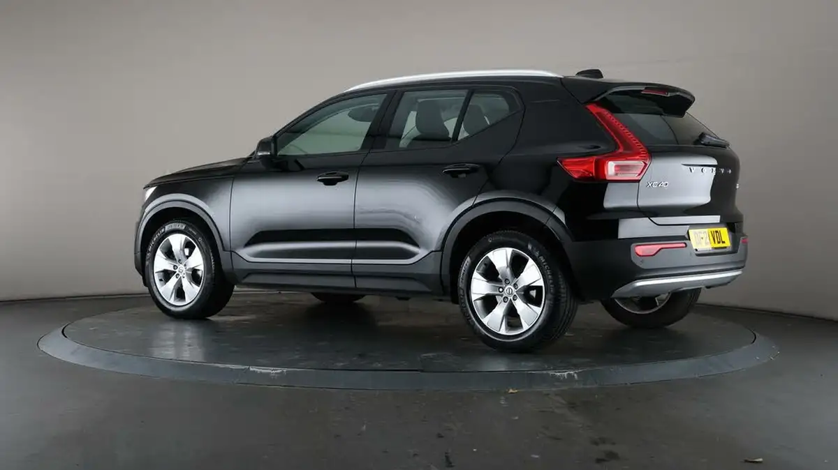 2021-volvo-xc40-15-t3-momentum-161bhp-auto-big-65