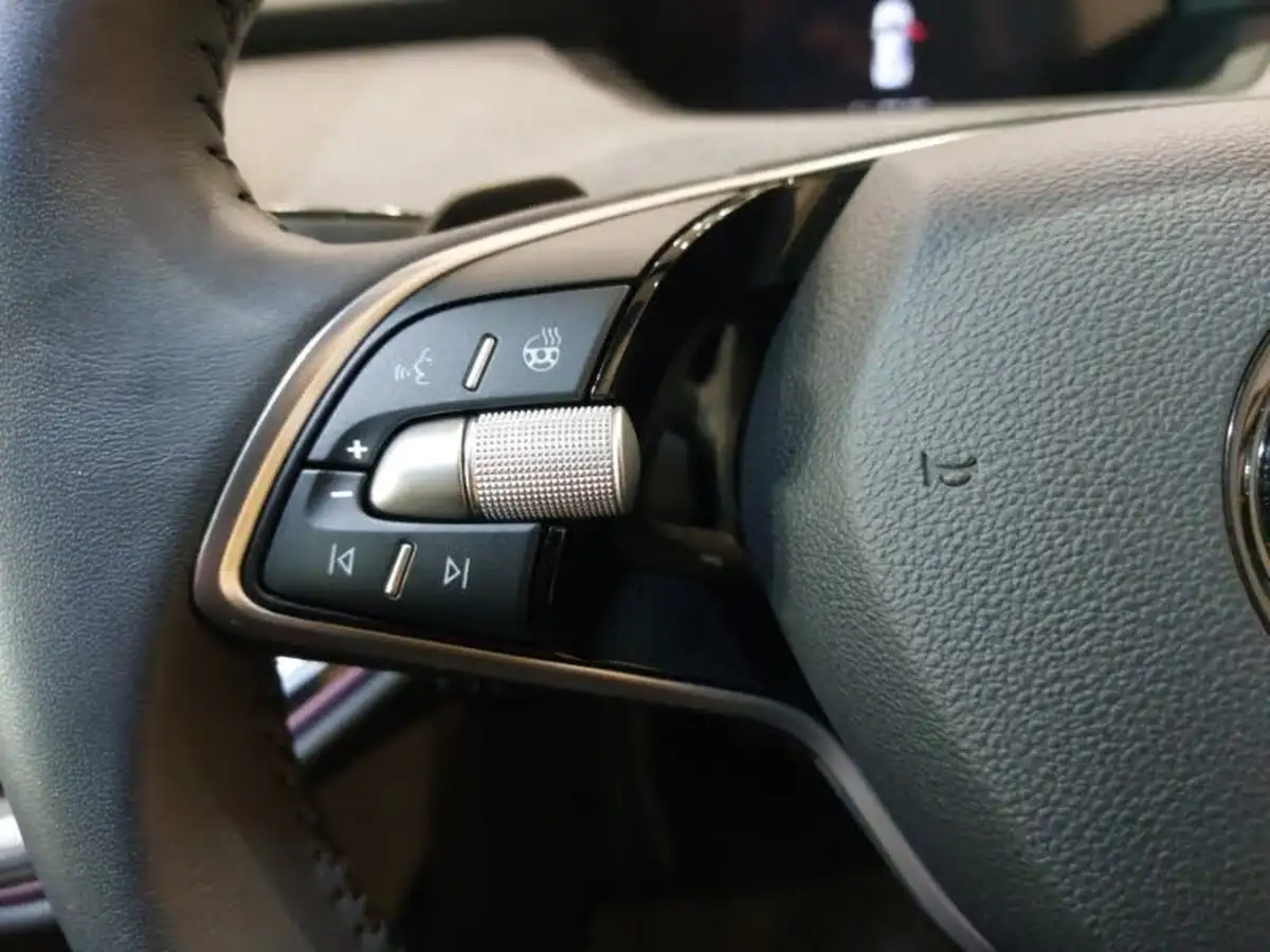 2024-skoda-enyaq-e-85-edition-hatchback-big-15