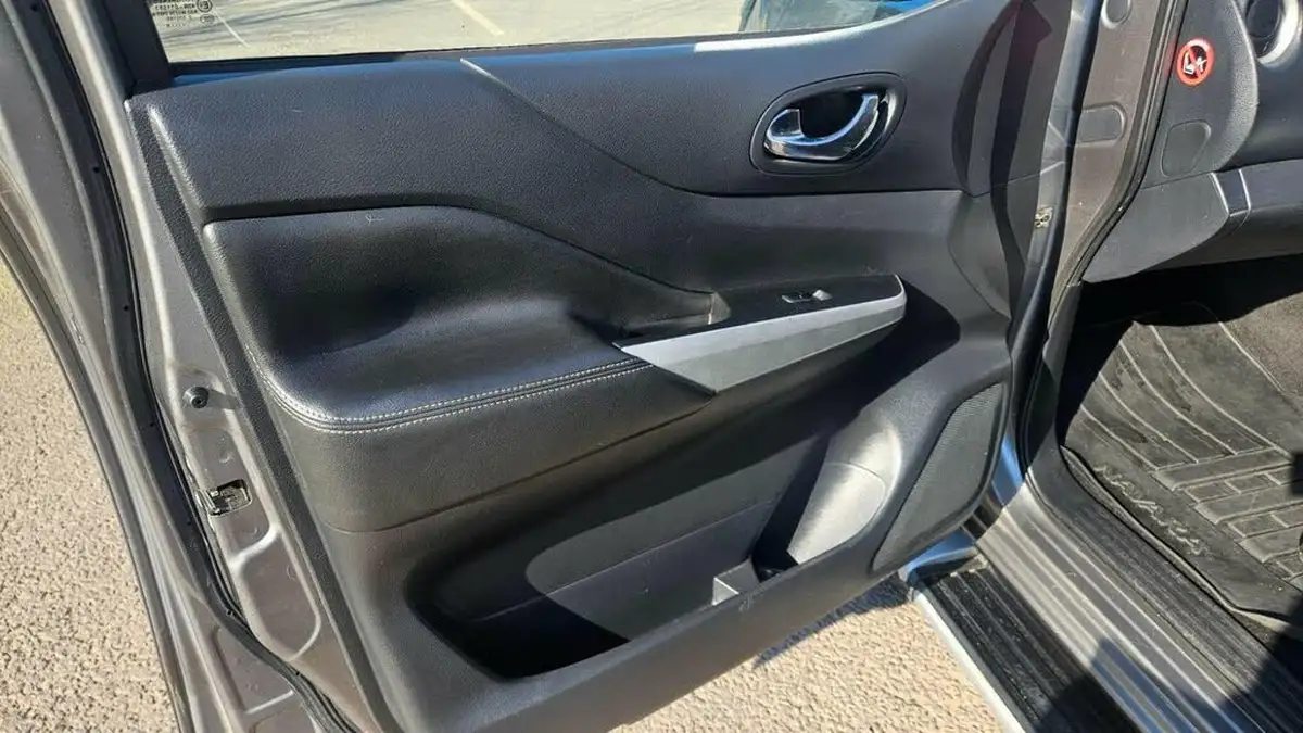 2018-nissan-navara-23dci-tekna-auto-big-20
