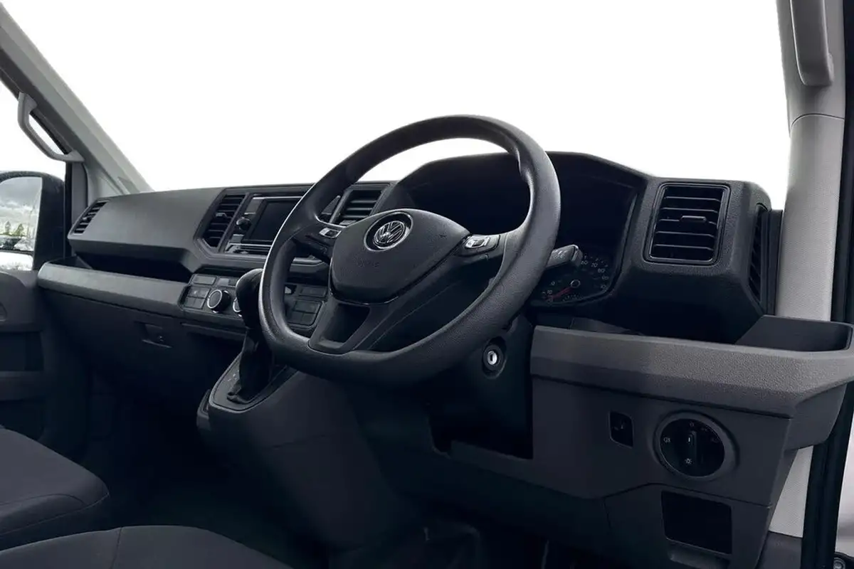 2024-volkswagen-crafter-big-12