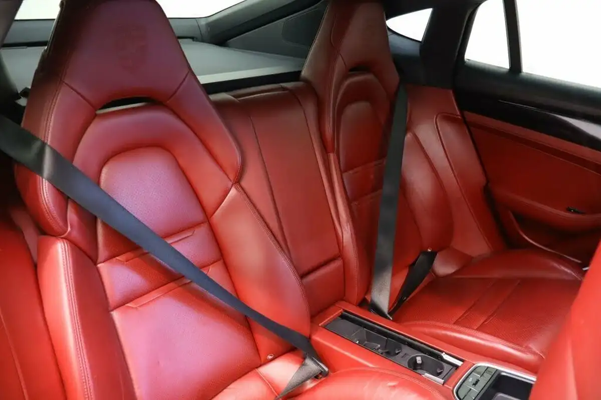 2017-porsche-panamera-40-v8-4s-diesel-422ps-sport-turismo-big-10