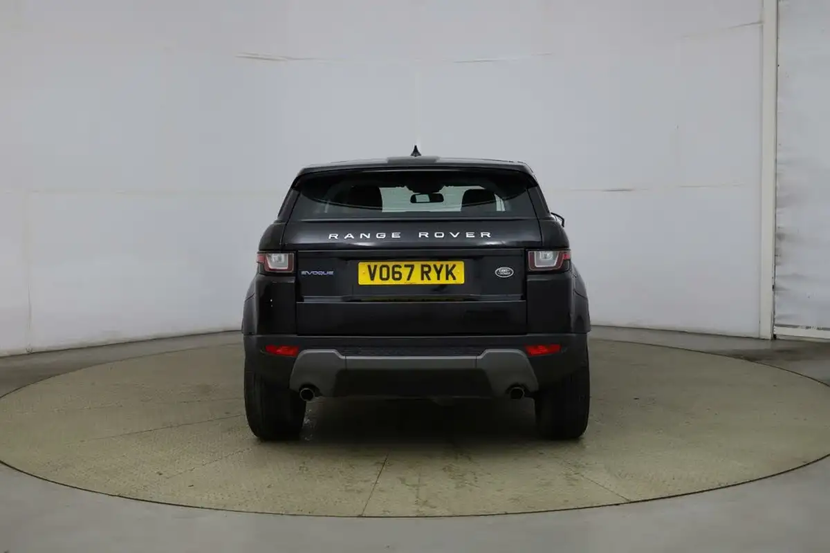 2017-land-rover-range-rover-evoque-20ed4-se-tech-hatchback-5d-big-10