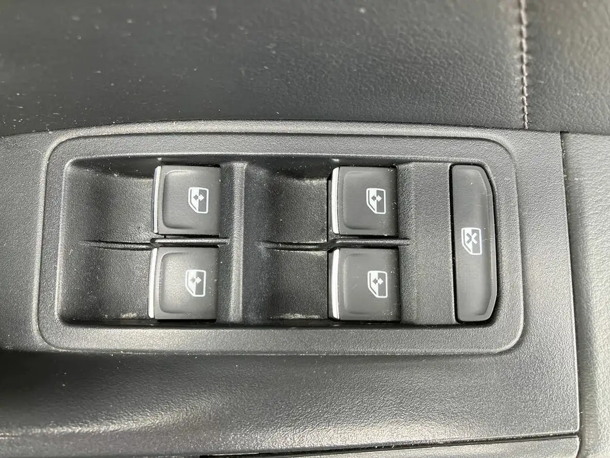 2021-seat-ateca-15-tsi-evo-xperience-lux-dsg-big-17