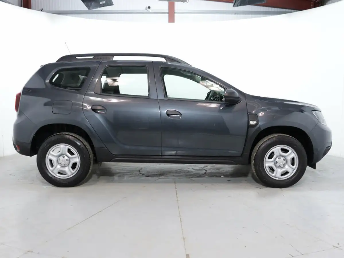 2021-dacia-duster-10-tce-essential-100bhp-ss-station-wagon-5d-big-7