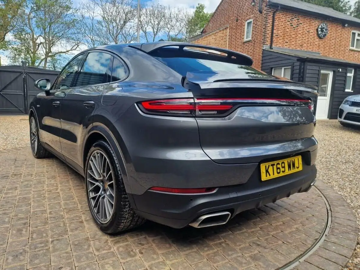 2020-porsche-cayenne-30-v6-e-hybrid-462ps-coupe-big-27