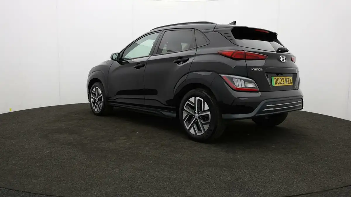 2022-hyundai-kona-e-premium-204ps-64kwh-7kw-obc-big-70