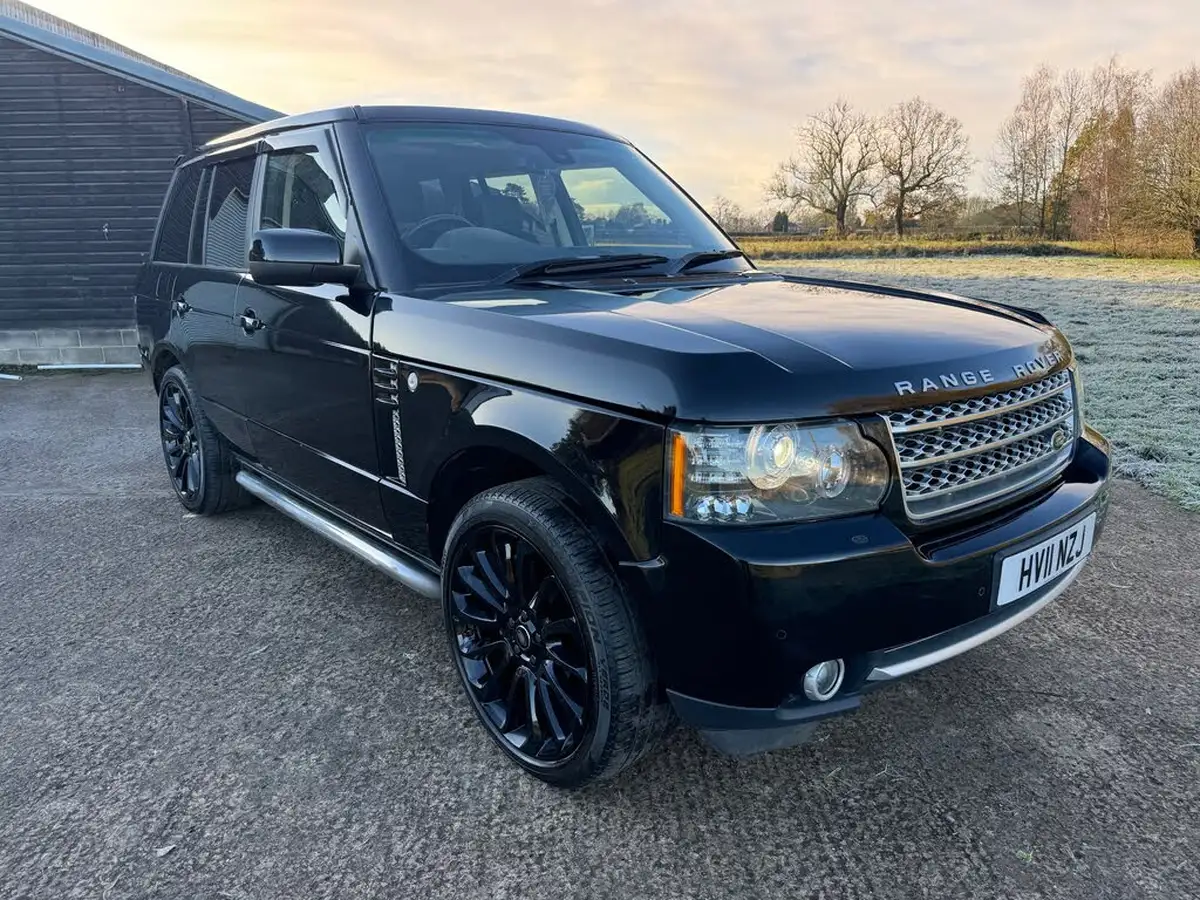 2011-land-rover-range-rover-44td-autobiography-big-1