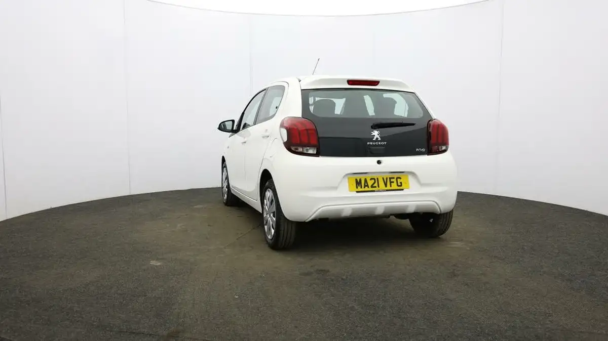 2021-peugeot-108-10-active-5d-big-15