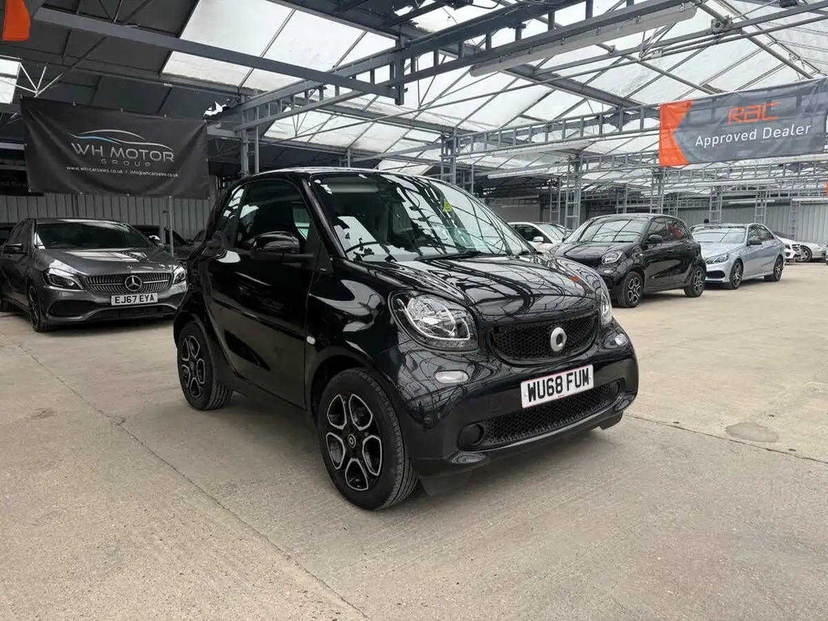 2018-smart-fortwo-09-prime-premium-coupe-twinamic-big-1
