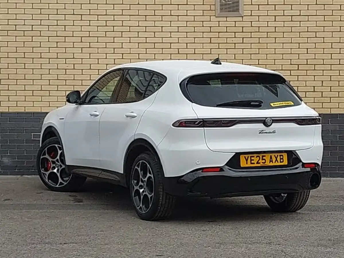 2025-alfa-romeo-tonale-15-veloce-big-1