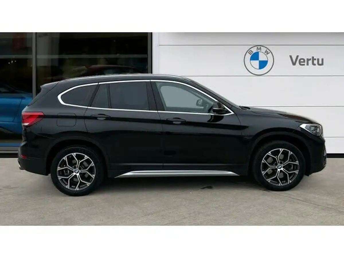 2021-bmw-x1-20-xdrive20i-xline-big-2