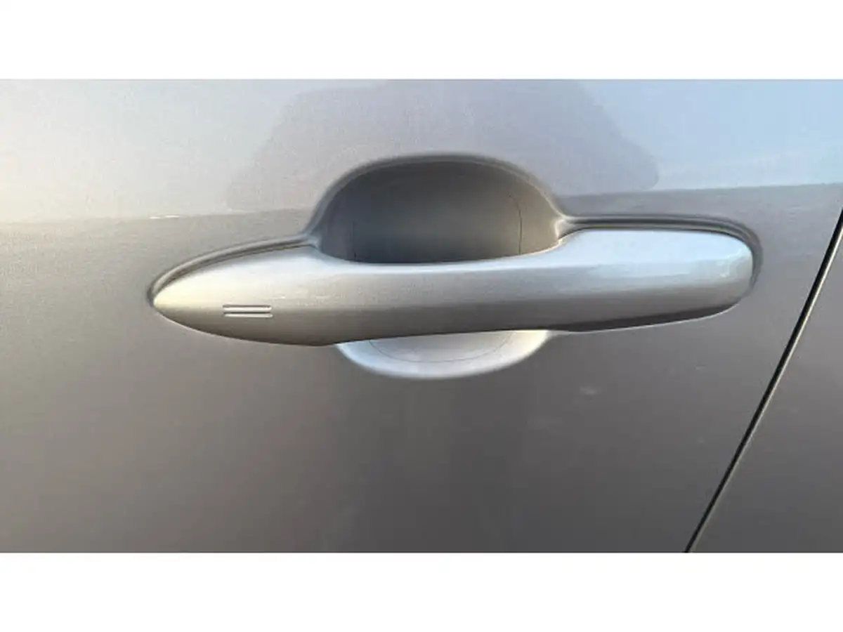 2023-toyota-yaris-cross-15-vvt-i-excel-awd-i-big-37