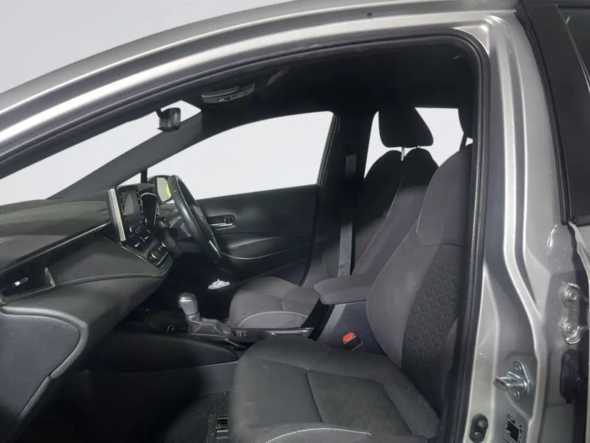 2021-toyota-corolla-18-vvt-i-icon-tech-spare-wheel-hatchback-5d-big-12