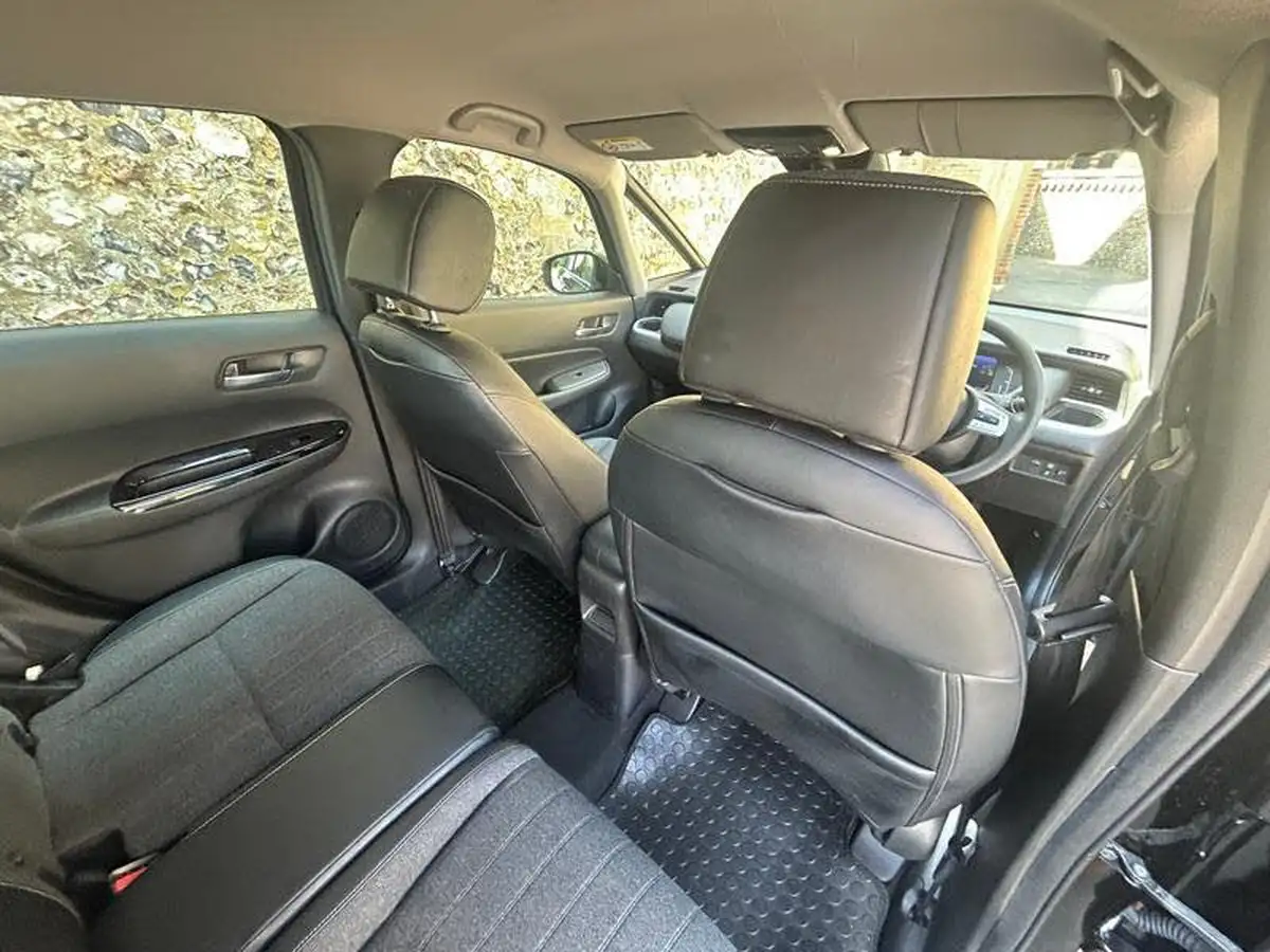 2020-honda-jazz-15-i-mmd-sr-big-15