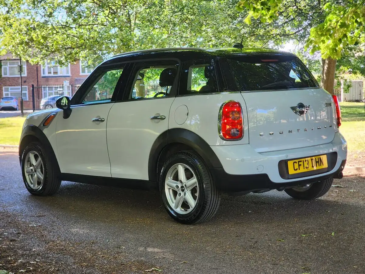 2013-mini-countryman-16-cooper-pepper-big-15
