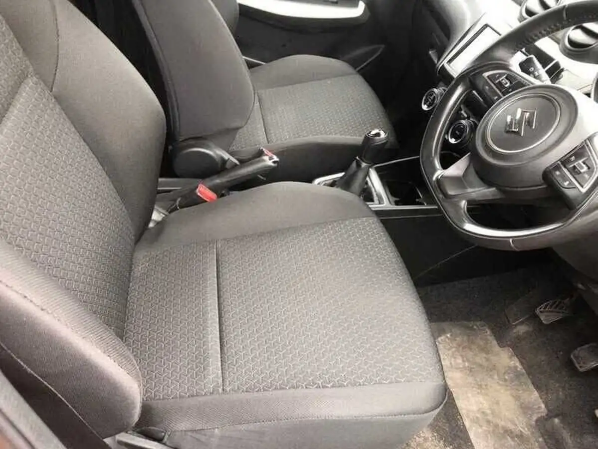 2019-suzuki-swift-10-boosterjet-sz5-shvs-big-2