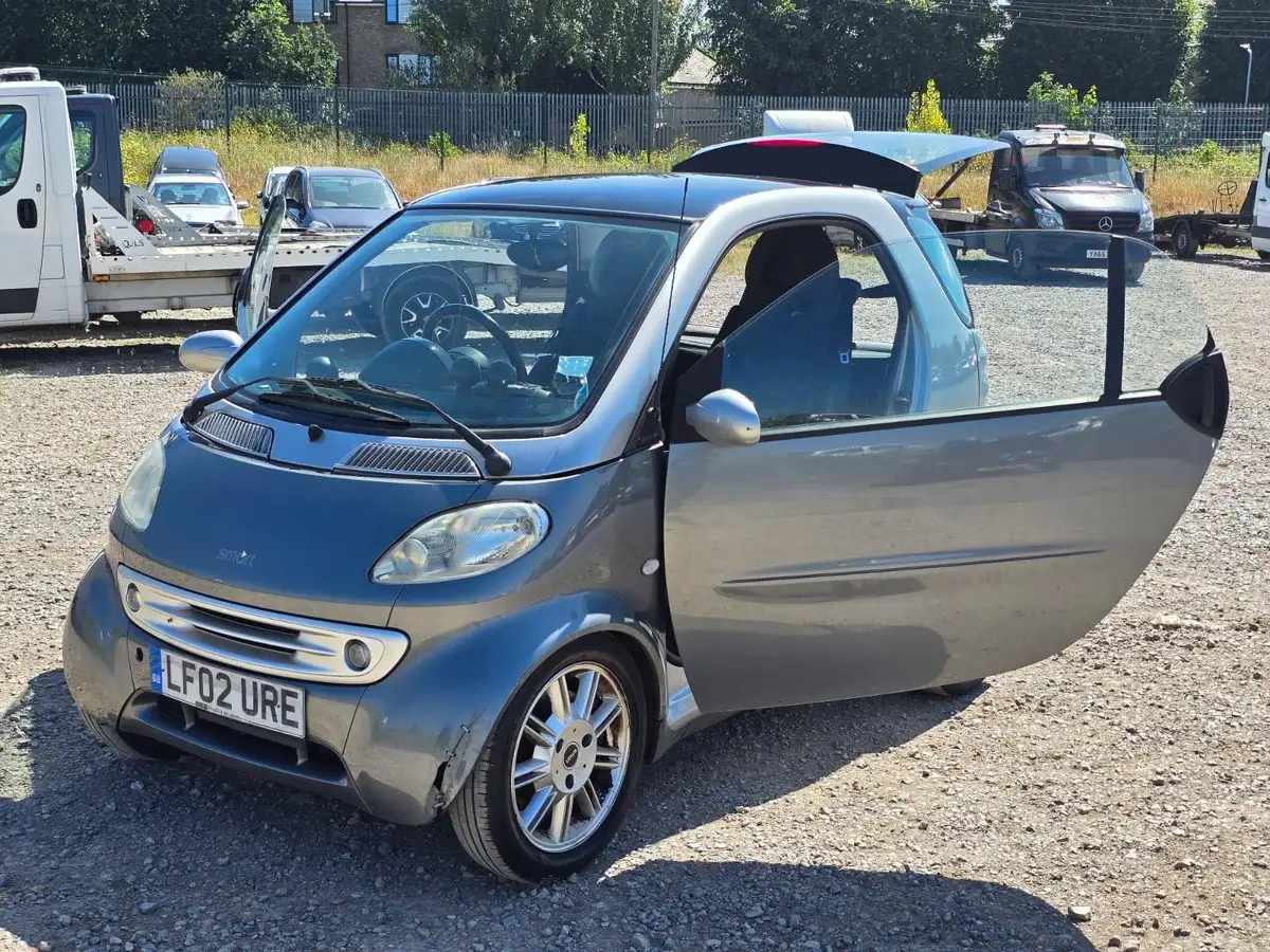 2002-smart-car-smart-06-passion-hatchback-3d-big-2