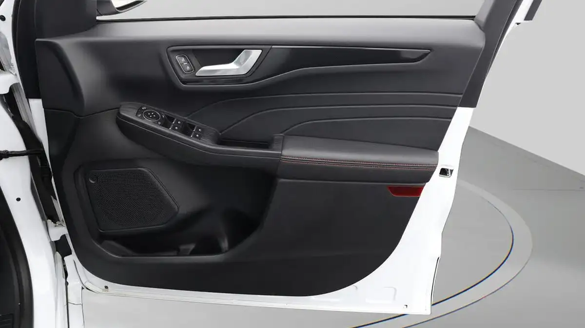2021-ford-kuga-15-st-line-x-edition-big-15