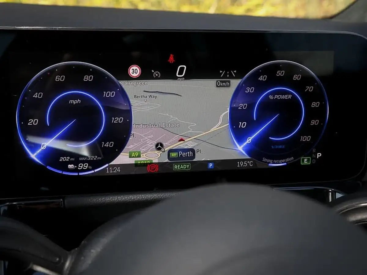 2024-mercedes-benz-eqa-e-eqa-250-amg-line-premium-big-17
