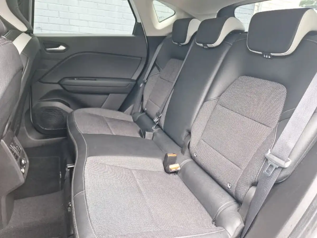 2022-renault-captur-13-tce-se-edition-edc-auto-big-5