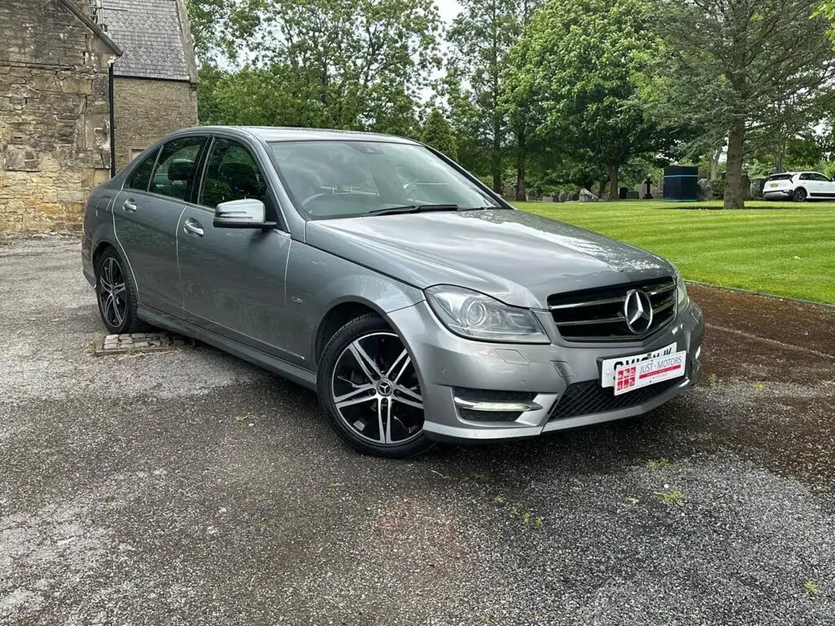 2012-mercedes-benz-c-class-21td-c220-cdi-sport-saloon-4d-7g-tronic-big-33