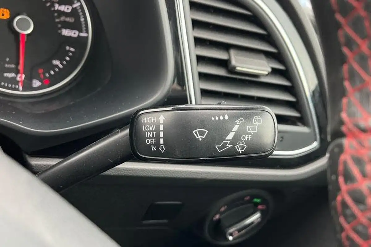 2018-seat-leon-14-tsi-fr-technology-hatchback-5d-big-14