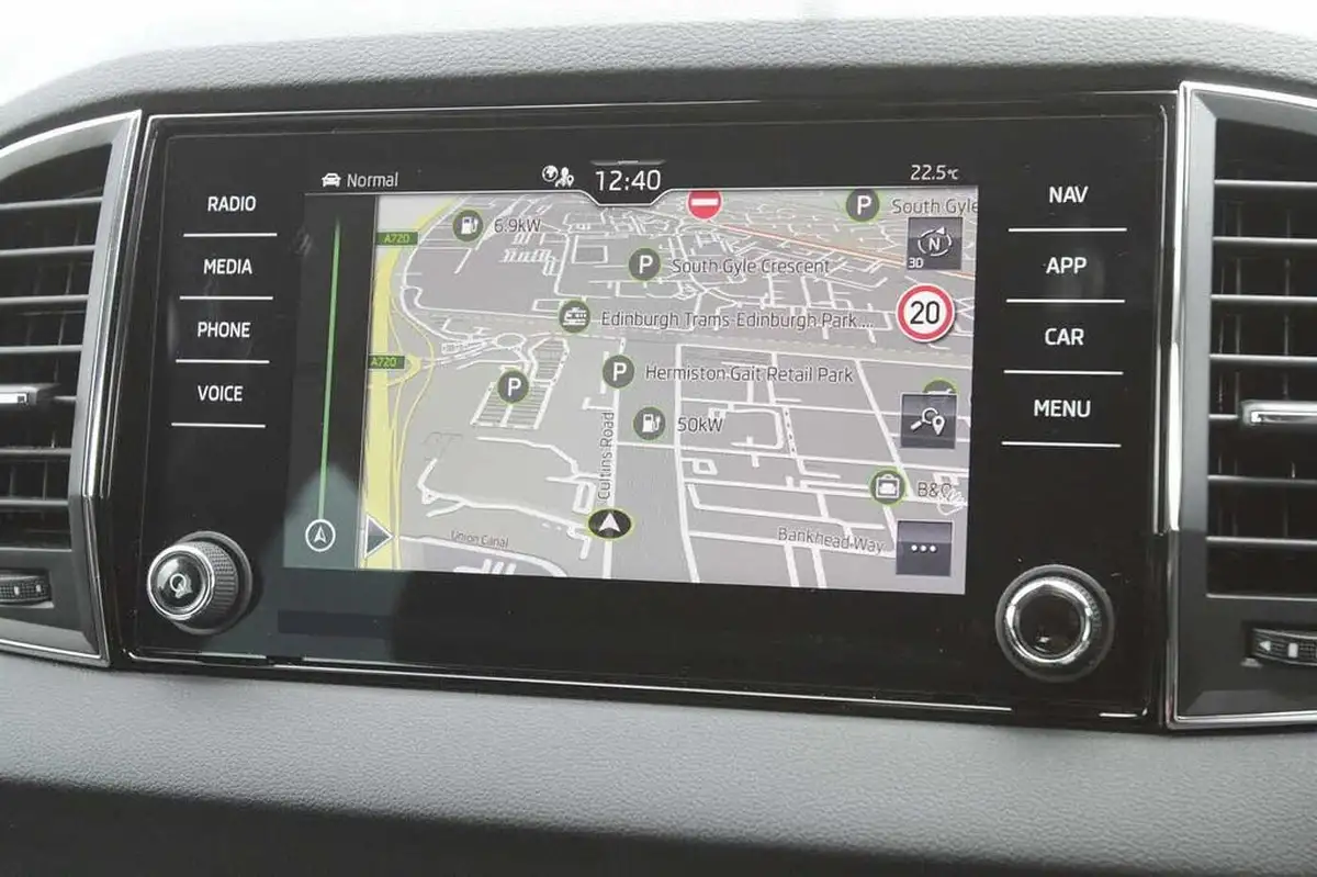 2024-skoda-karoq-10-tsi-se-l-edition-big-18