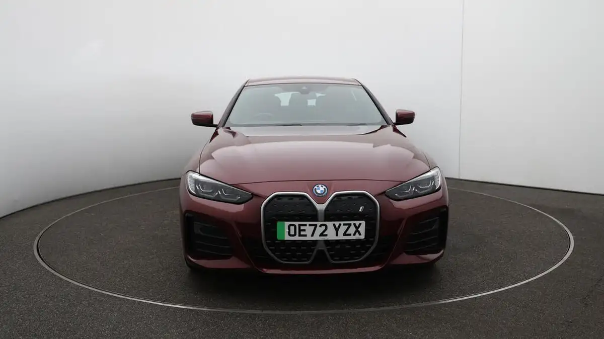 2022-bmw-i4-e-edrive40-m-sport-big-42