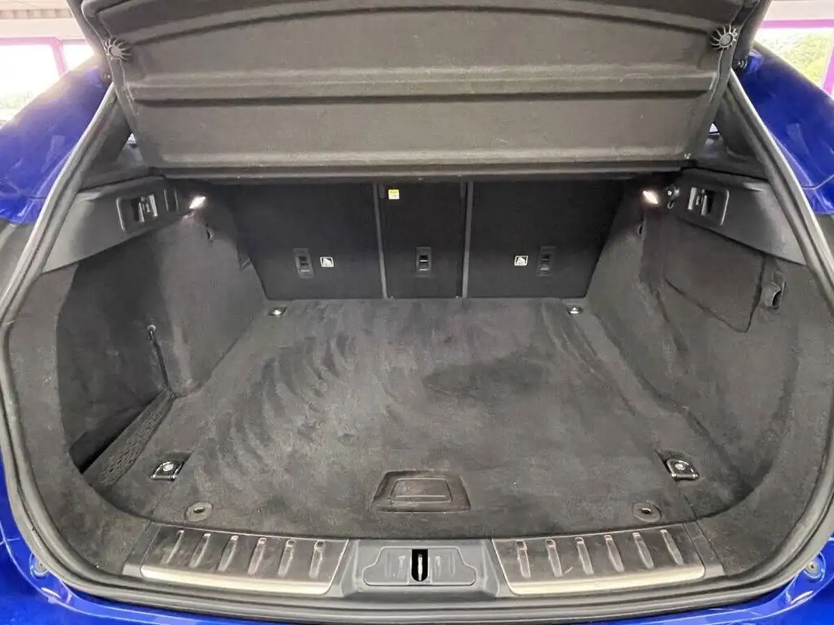 2019-jaguar-f-pace-20-i4d-r-sport-180ps-awd-auto-big-13