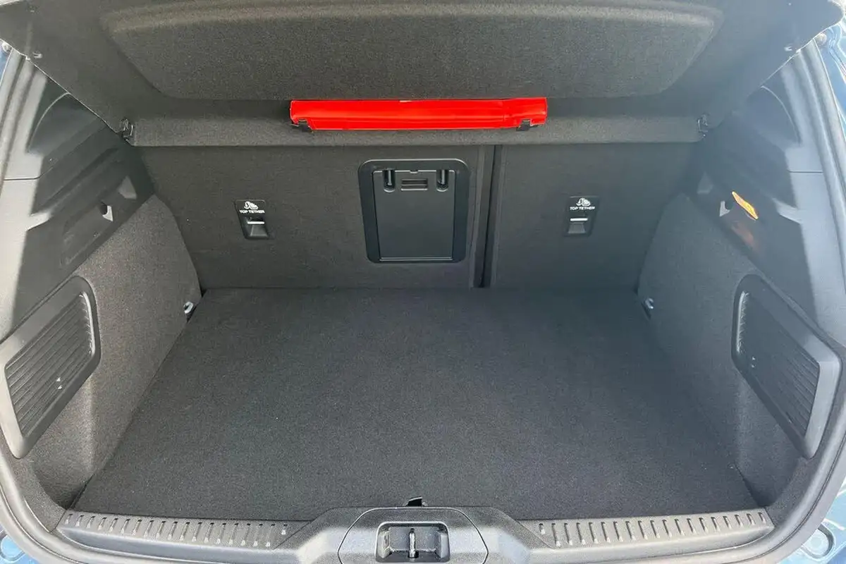 2023-ford-focus-10t-st-line-x-125ps-hybrid-mhev-hatchback-powershift-big-19