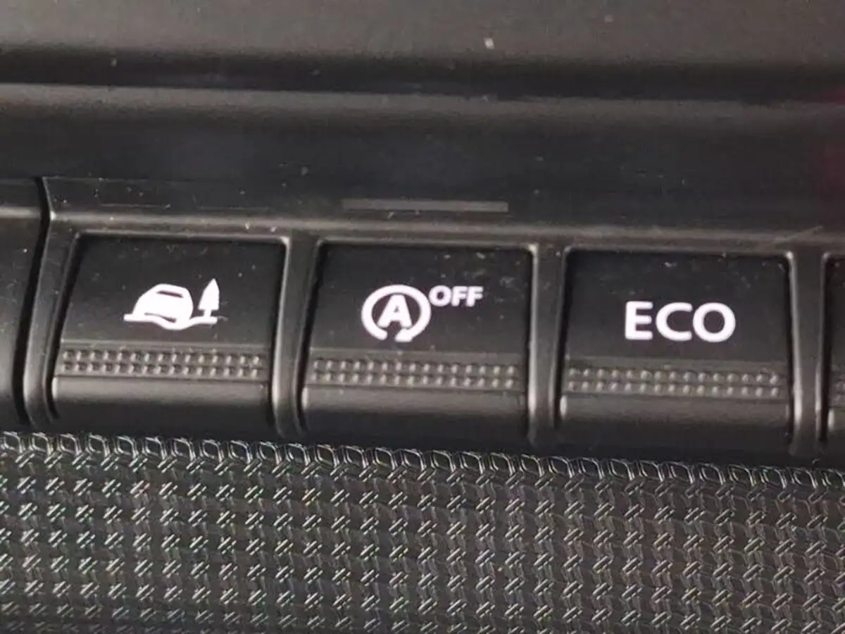 2022-renault-trafic-20dci-ll30-150-business-big-18