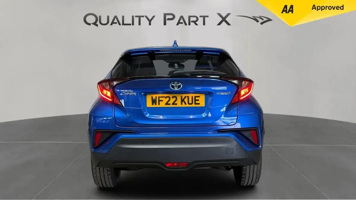 2022-toyota-c-hr-18-vvt-i-design-big-3