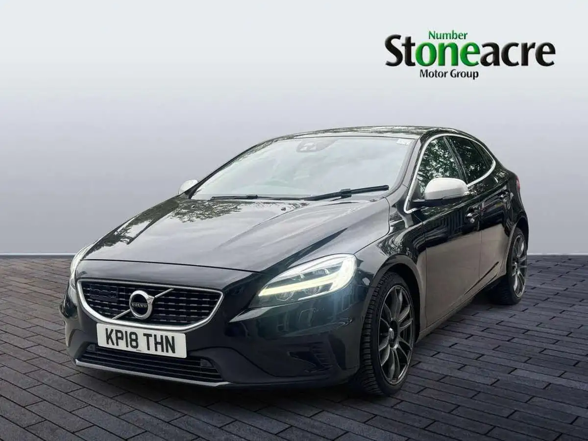 2018-volvo-v40-20td-d4-r-design-pro-geartronic-big-2