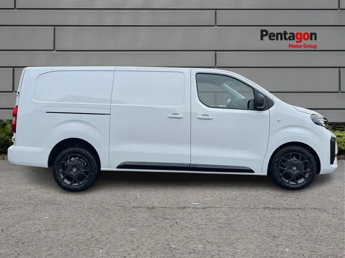 2024-vauxhall-vivaro-15td-xl-pro-big-12