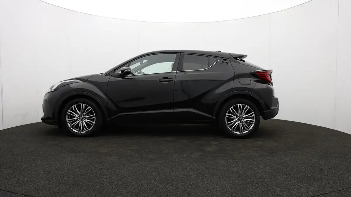 2022-toyota-c-hr-20-vvt-i-excel-big-71