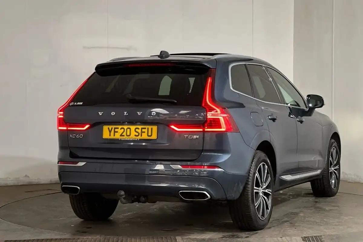 2020-volvo-xc60-20-t8-inscription-299bhp-4x4-ss-big-25