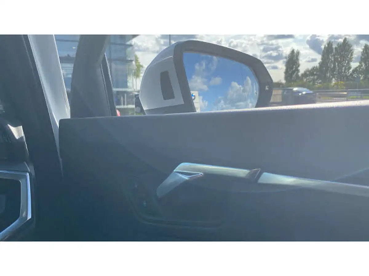 2021-audi-q3-20-35-tdi-s-line-station-wagon-quattro-tronic-big-19