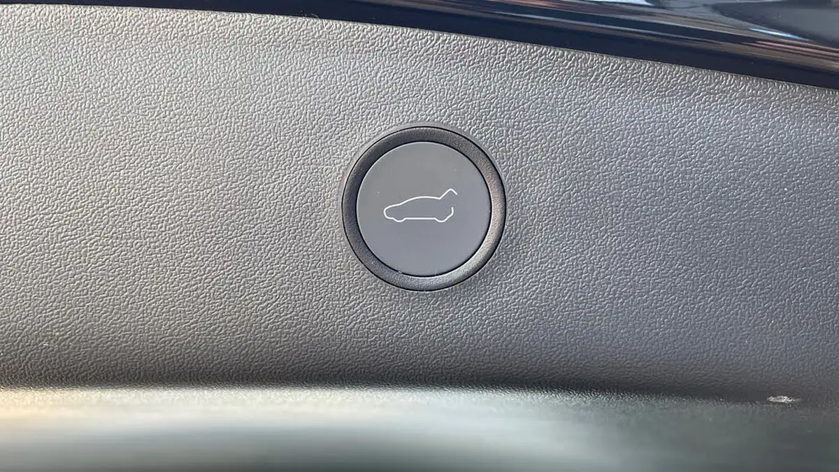 2023-tesla-model-3-e-rwd-241bhp-big-21