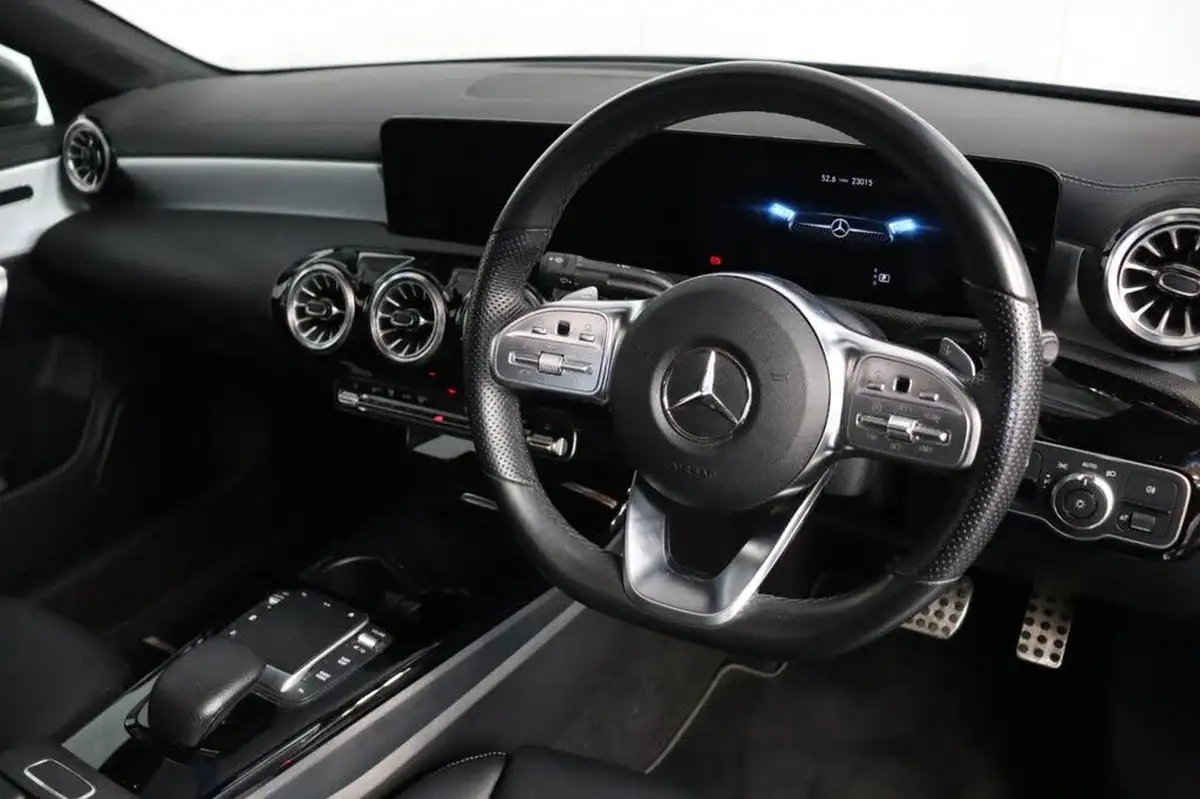 2022-mercedes-benz-cla-13-cla-200-amg-line-premium-plus-coupe-4d-big-23