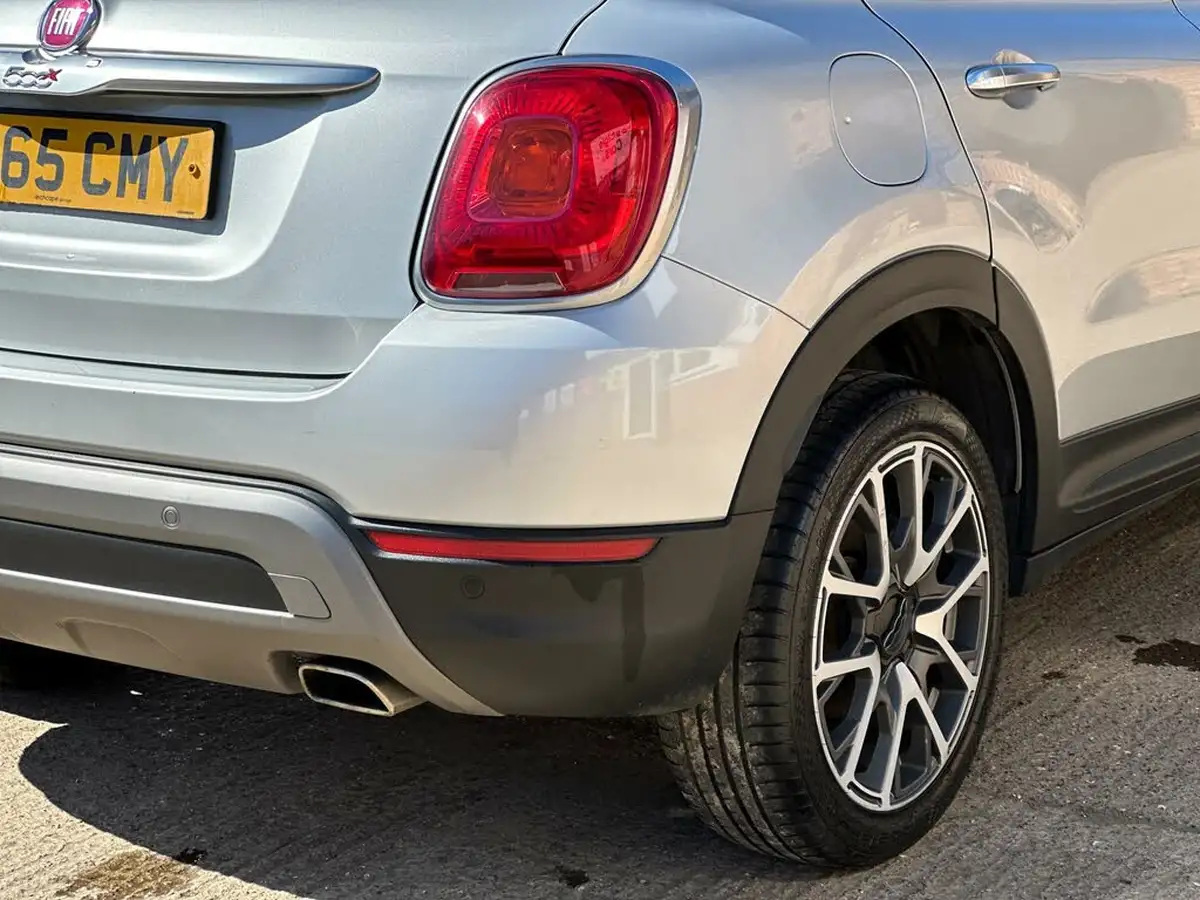 2015-fiat-500x-16multijet-ii-cross-plus-big-26