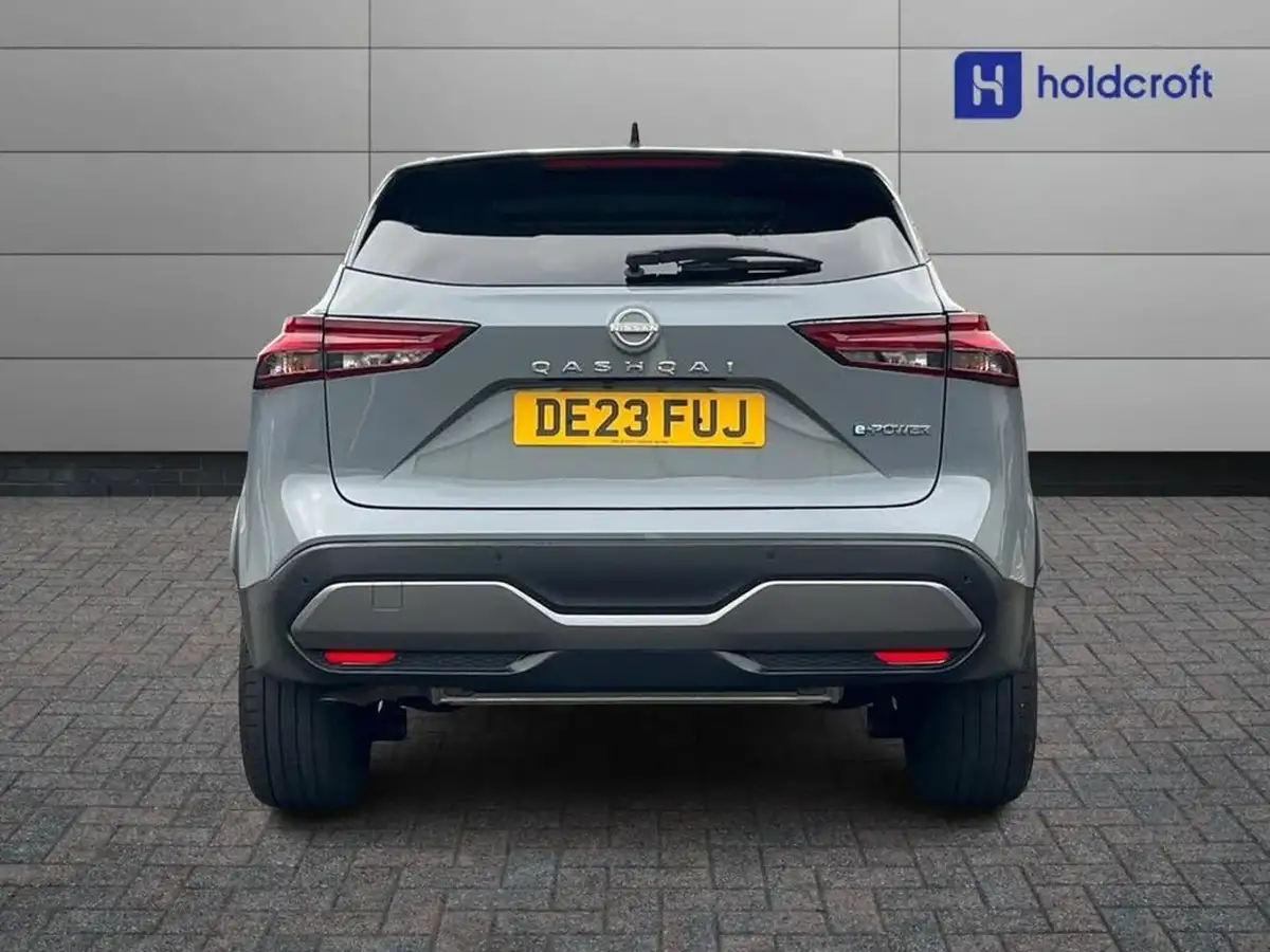 2023-nissan-qashqai-15-n-connecta-big-3