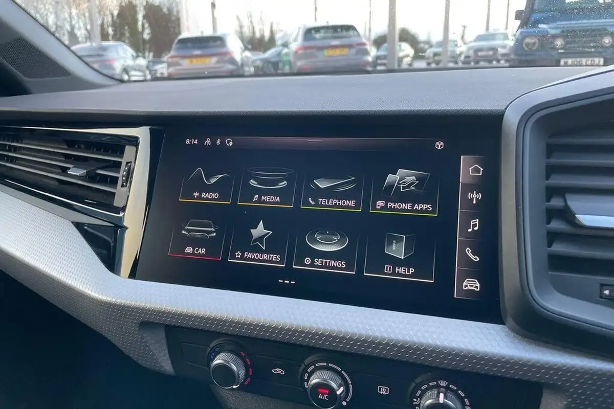 2023-audi-a1-10-30-tfsi-s-line-big-3