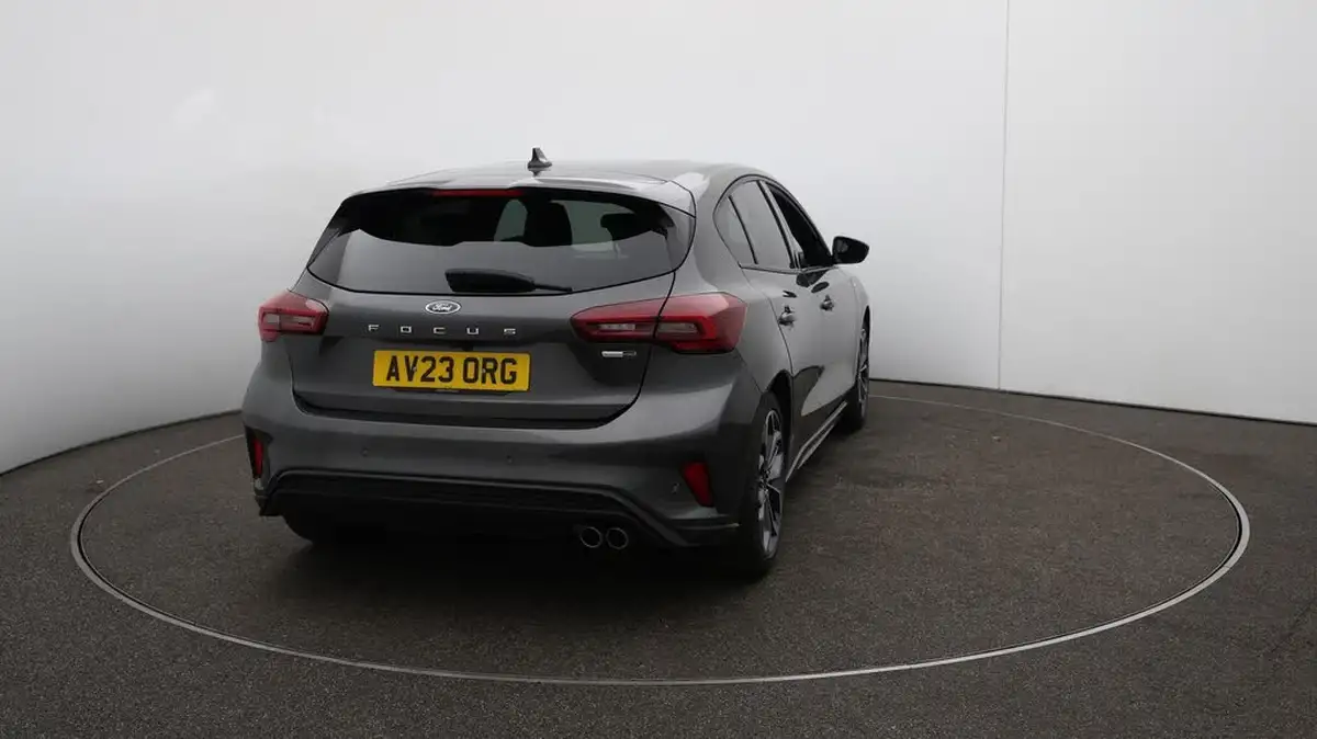2023-ford-focus-10t-st-line-x-125ps-hybrid-mhev-hatchback-powershift-big-56
