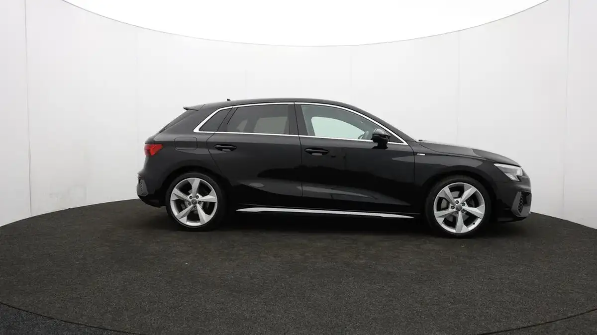 2020-audi-a3-10-30-tfsi-110ps-sportback-5d-s-tronic-big-42