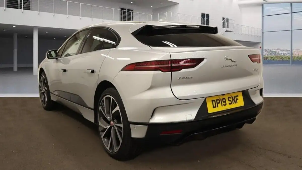 2019-jaguar-i-pace-ev400-hse-big-3