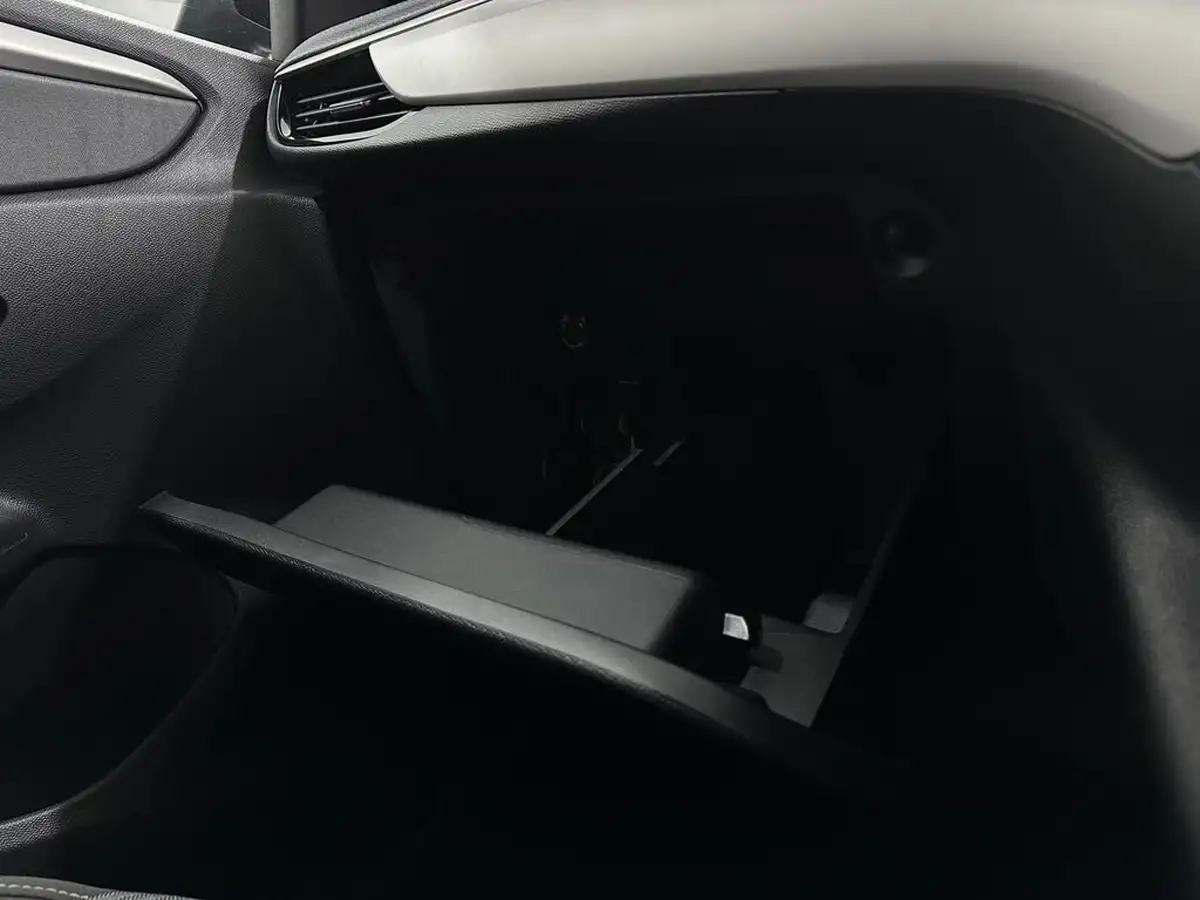 2020-vauxhall-corsa-12i-se-nav-big-24
