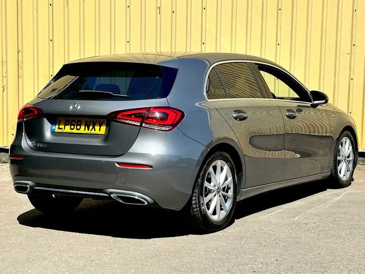 2018-mercedes-benz-a-class-15d-a180d-sport-116ps-ss-hatchback-5d-7g-dct-big-4